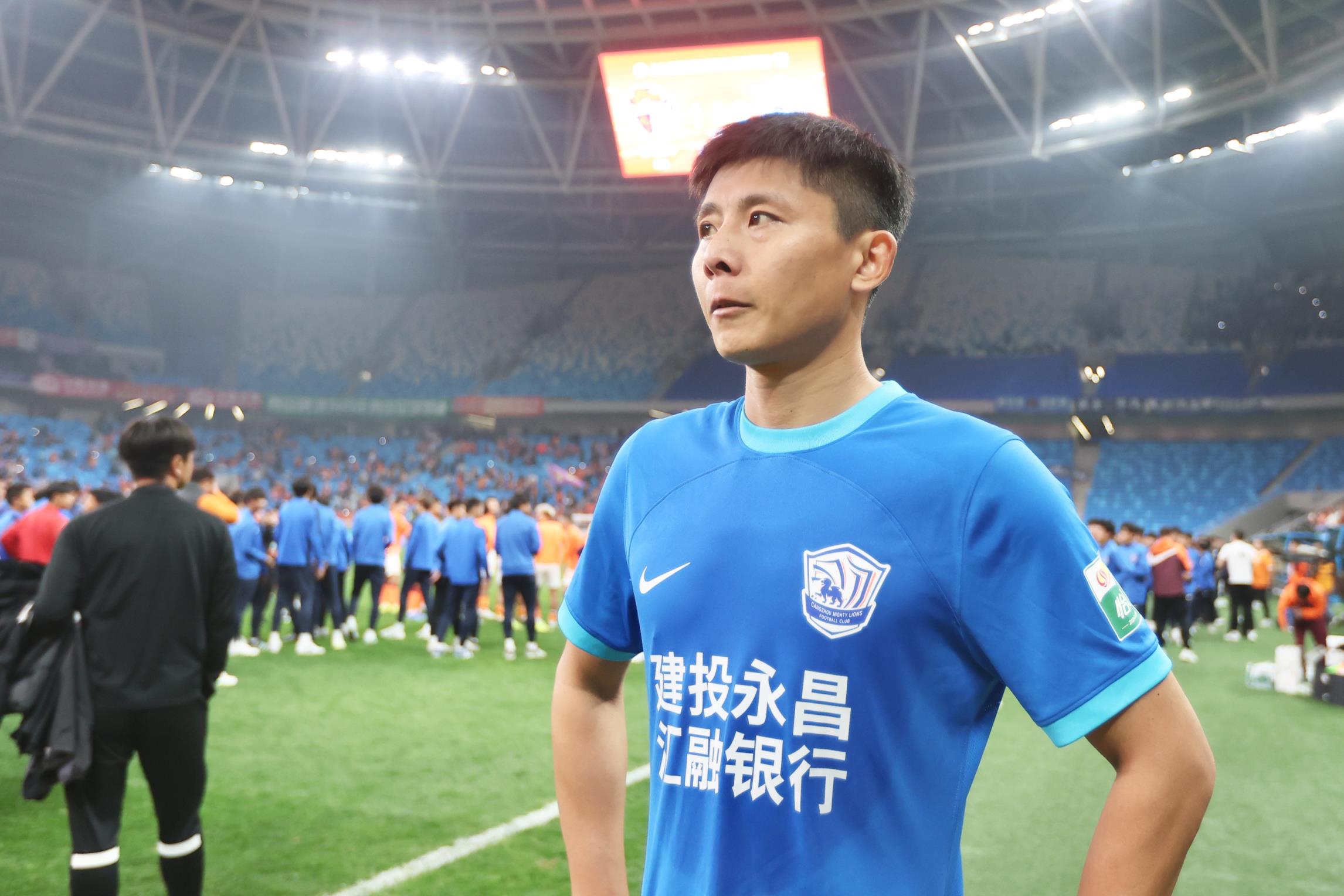 今天第5個(gè)！鄭凱木質(zhì)疑滄州：連續(xù)四年欠球員工資，還能過準(zhǔn)入？